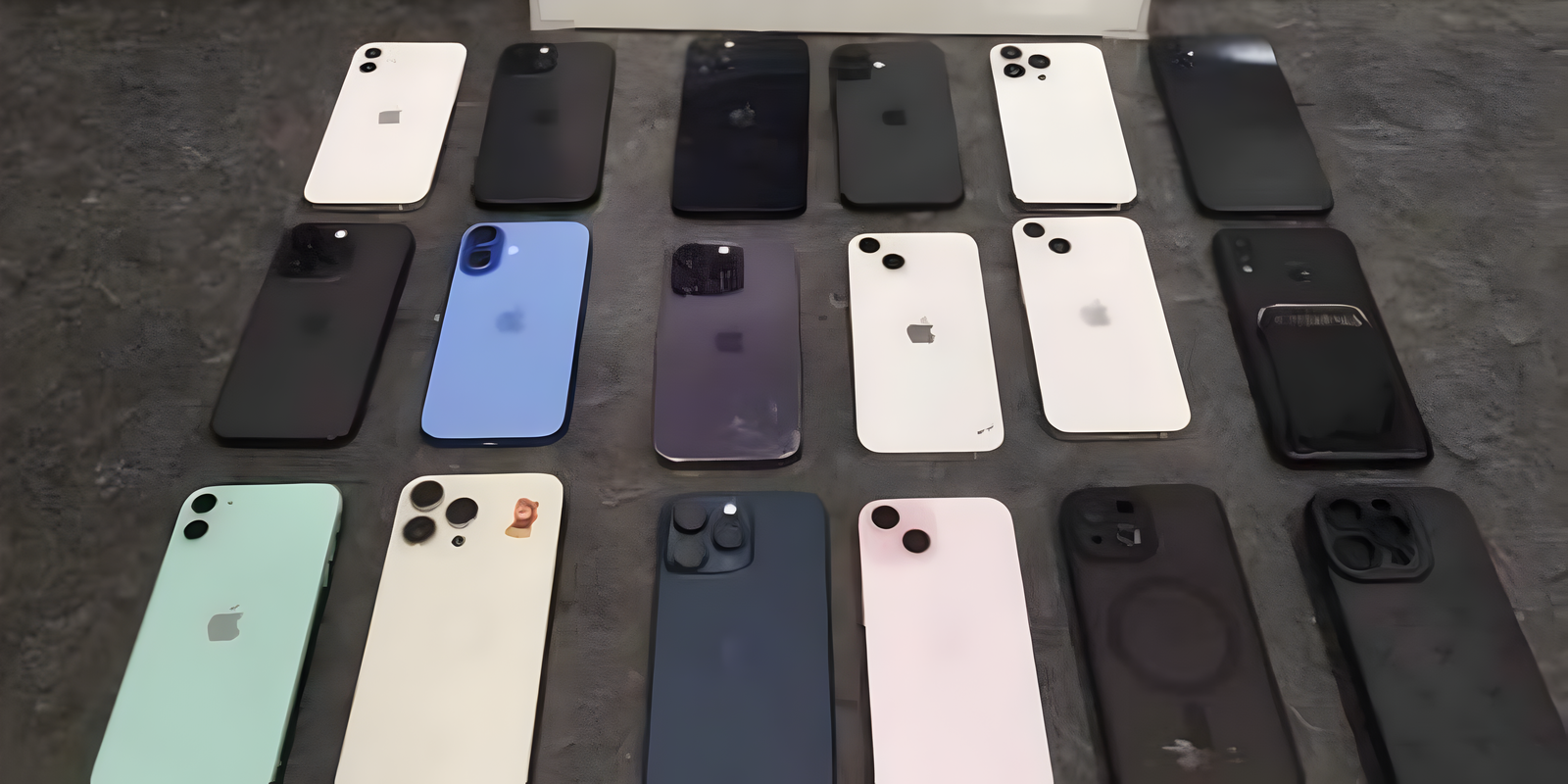 Roban 18 iPhone en el en el Brunch Electronik Barcelona