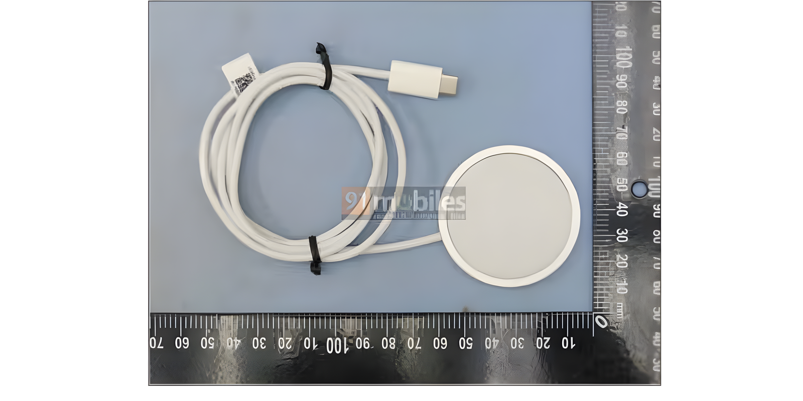IPhone 17 can charge up to 50 W while using Magsafe.