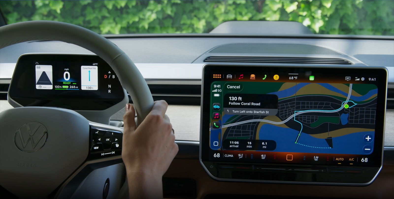Vehículo con la app de Mapas en CarPlay