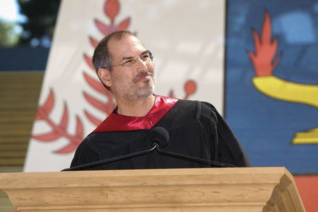 Uno de los discursos mas icónicos de Steve Jobs ahora puede verse como nunca antes
