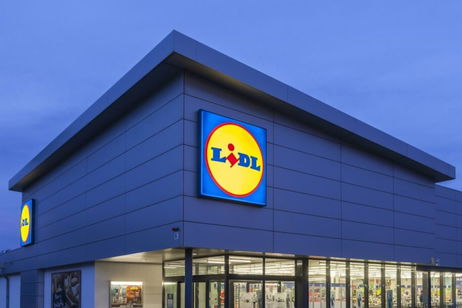 Este nuevo cargador definitivo del LIDL se ha hecho viral y llega para decir adiós a enredos de cables y otros trastos