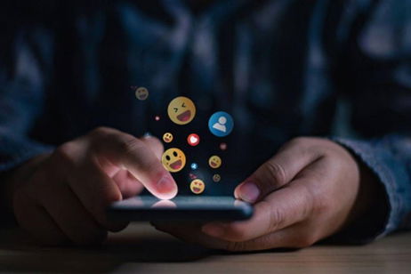 WhatsApp va a mejorar las reacciones incluyendo las llamadas de voz y videollamadas WhatsApp va a mejorar las reacciones incluyendo las llamadas de voz y videollamadas