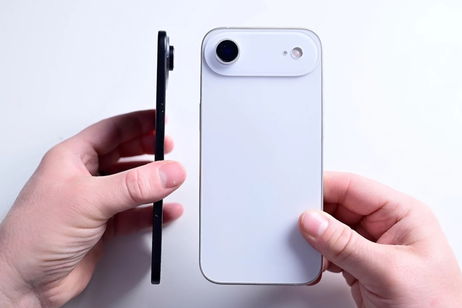 Se filtra una imagen de la batería del iPhone 17 Air, es tan fina que los rumores pueden ser ciertos Se filtra una imagen de la batería del iPhone 17 Air, es tan fina que los rumores pueden ser ciertos