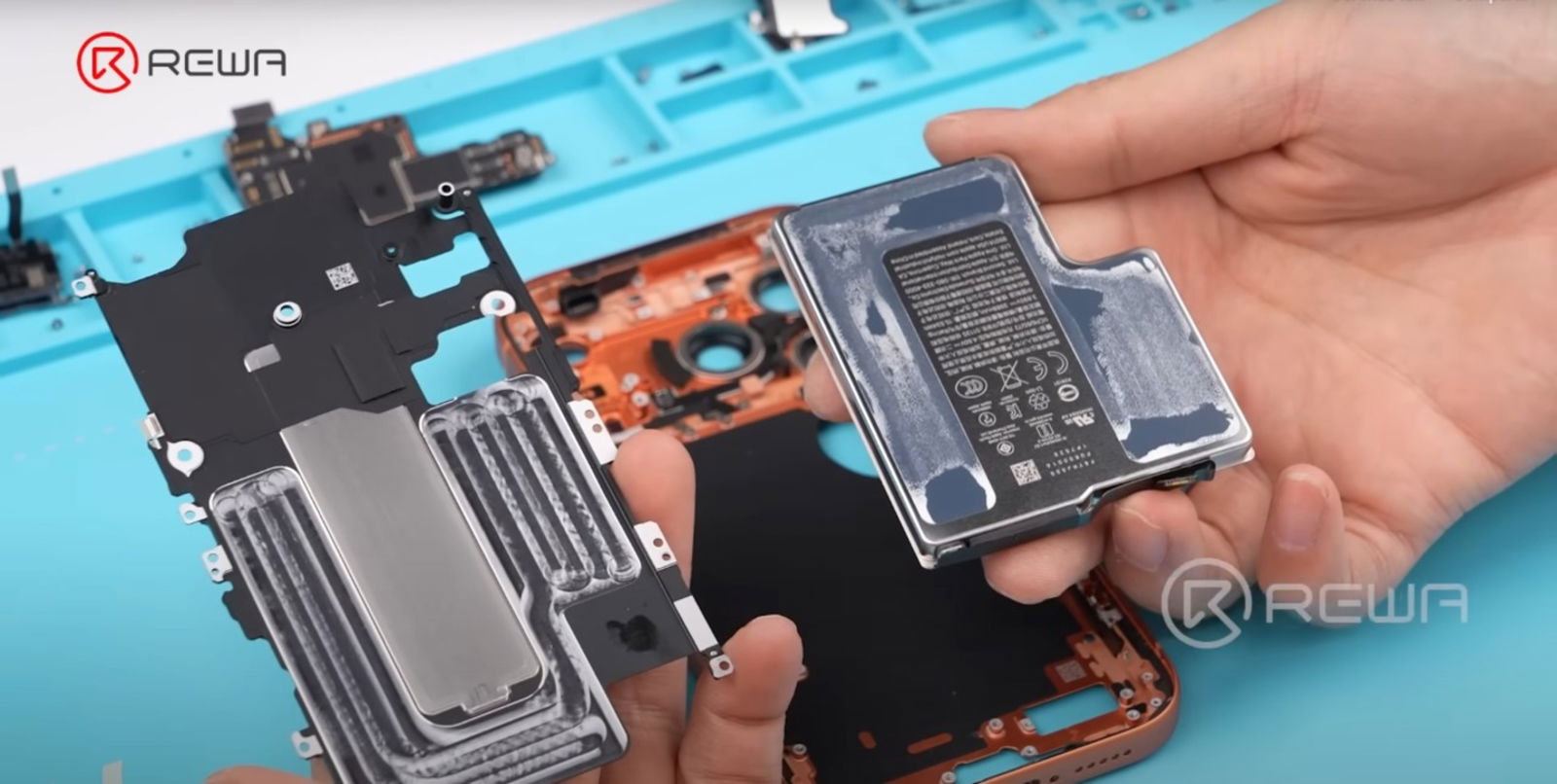 Despiece de iPhone 17 Pro