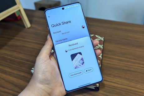 Google quiere un "AirDrop universal" entre Android y el iPhone. La idea es buena pero la ejecución no tanto Google quiere un "AirDrop universal" entre Android y el iPhone. La idea es buena pero la ejecución no tanto