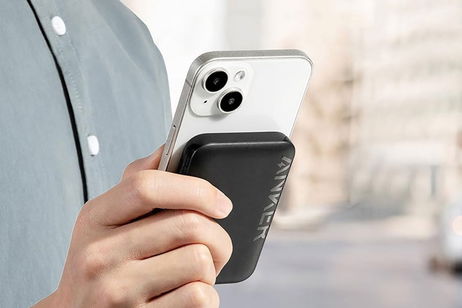 No vuelvas a quedarte sin batería en tu iPhone con estas baterías externas de oferta con Amazon Prime