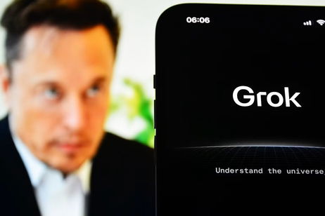 Elon Musk presenta la "Grokipedia", una alternativa a la Wikipedia