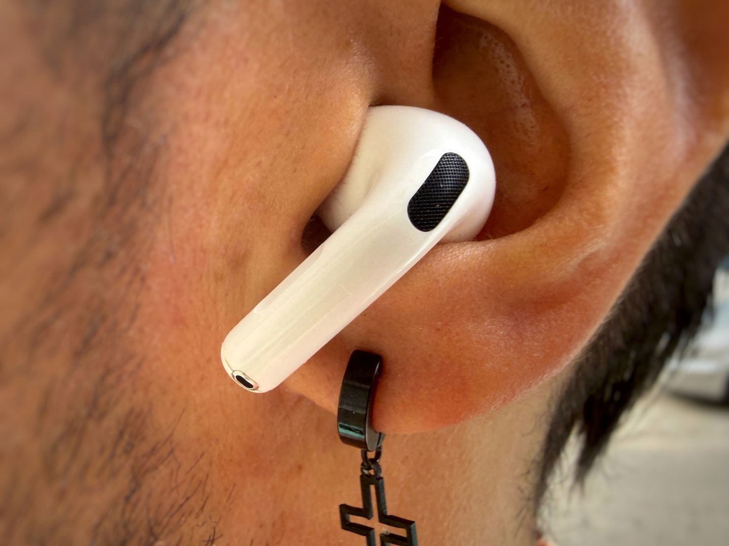 AirPods 4