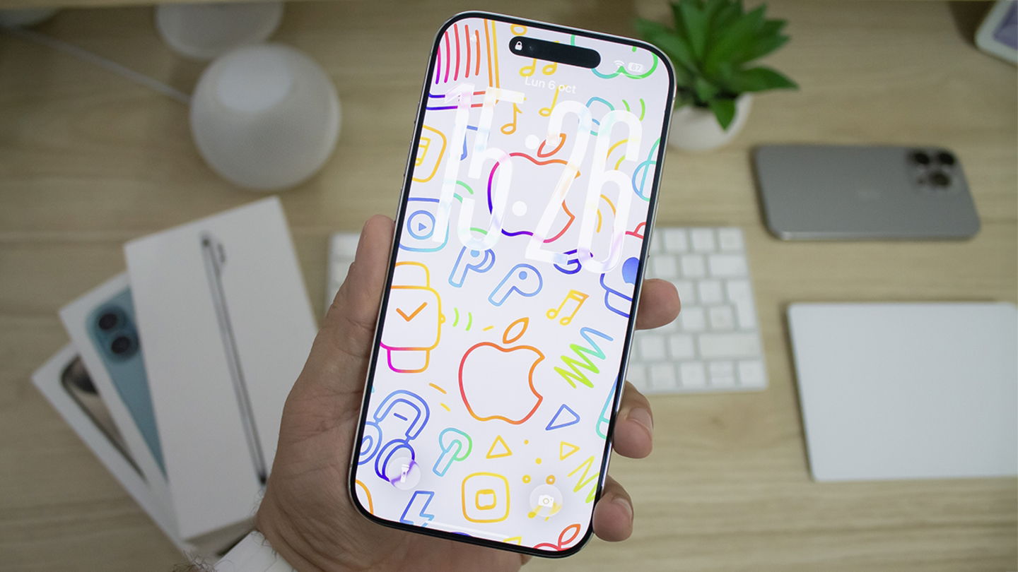 iPhone Air en mano