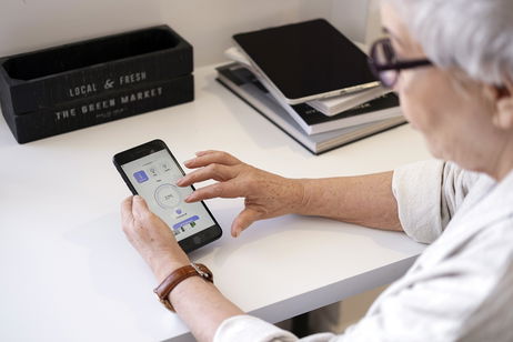 Qué es mejor para un usuario mayor, ¿un iPhone o un Android? Qué es mejor para un usuario mayor, ¿un iPhone o un Android?