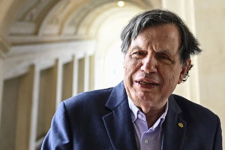 Un ganador del Premio Nobel de Física tiene claro cómo la IA va a afectar al trabajo