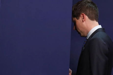 El que más sabe de IA tiene claro que se está volviendo peligrosa y ofrece medio millón de dólares a quien le ayude a controlarla