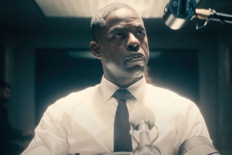 Tiene solo 8 episodios y es uno de los mejores thriller postapocalípticos que he visto en 2025