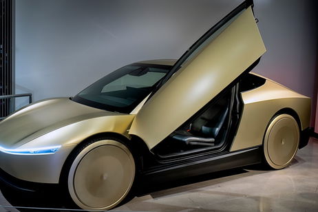 Los robotaxis de Tesla y Elon Musk parecen el futuro, pero se chocan 4 veces más que los humanos