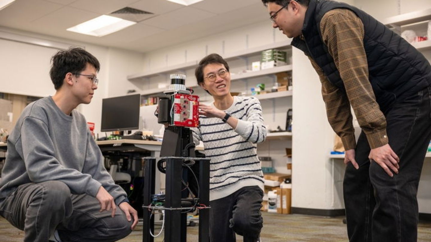 HoloRadar e ingenieros